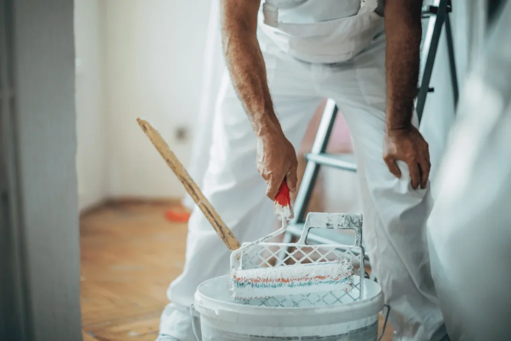 Reliable commercial painting for offices, shops, and industrial buildings in Kerry. Flexible scheduling, lasting results.