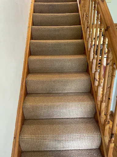 Carpet Cleaning Kerry that tackles coffee, wine, mud, and mystery stains—precision pre-treatment and deep cleaning for lasting results.