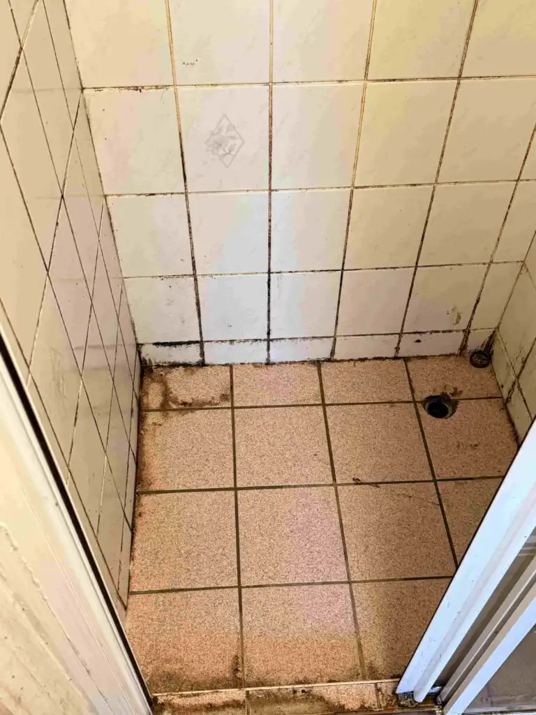 A spotless property can make all the difference at move-out. Read our guide to end of tenancy cleaning in Tralee and prepare for a smooth handover.