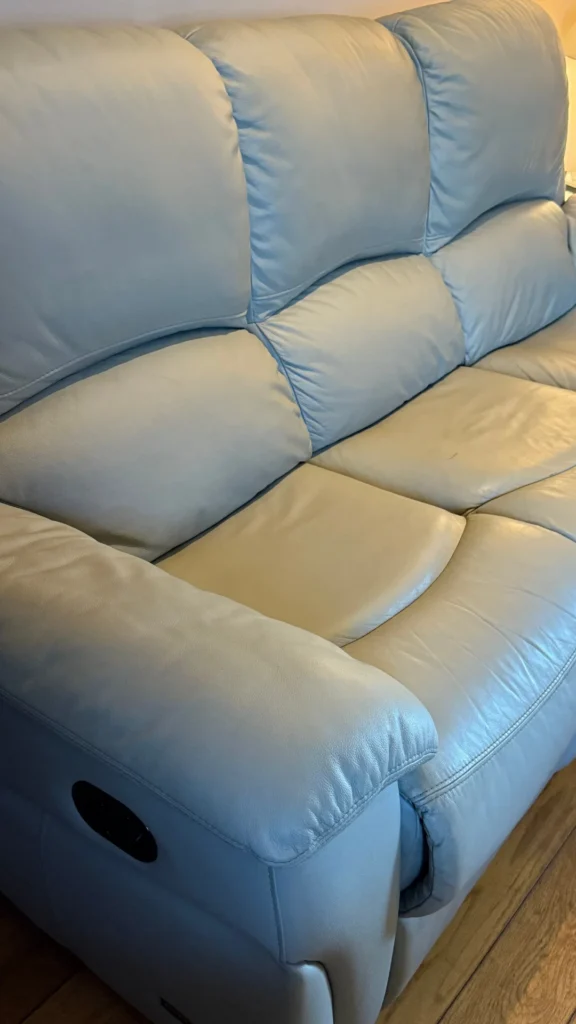 Looking for sofa or upholstery cleaning in Kerry? DNK Cleaning removes dirt, stains and odours from fabric furniture. Prices from €40.
